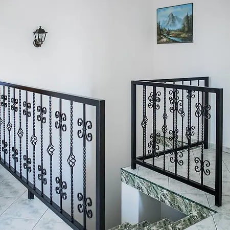 Relax Apartman * Csopak